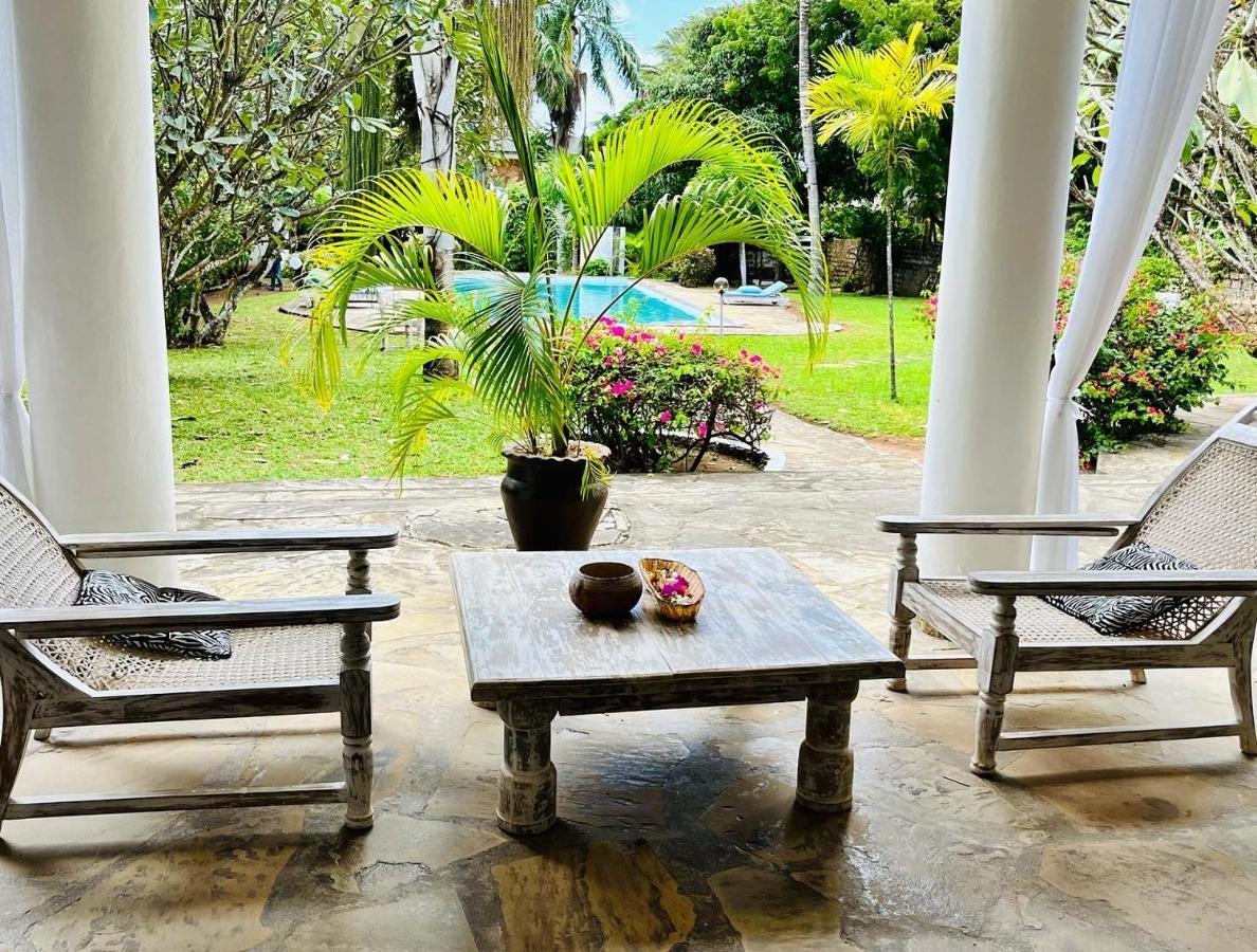 White Nyumba Malindi Apartment Екстериор снимка