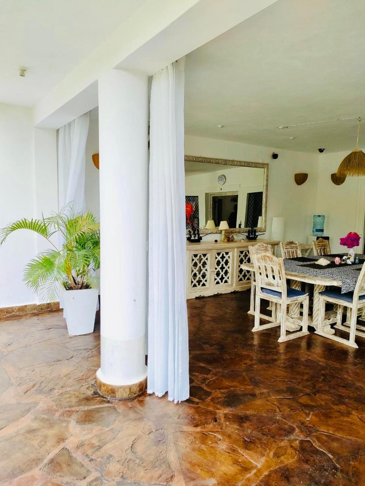White Nyumba Malindi Apartment Екстериор снимка