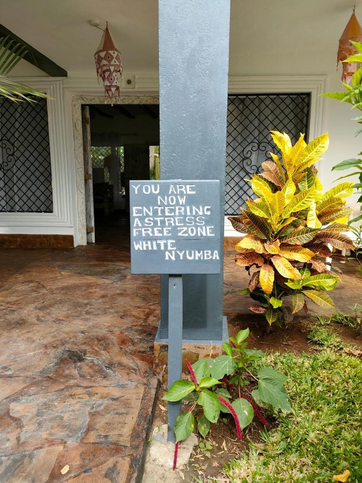 White Nyumba Malindi Apartment Екстериор снимка