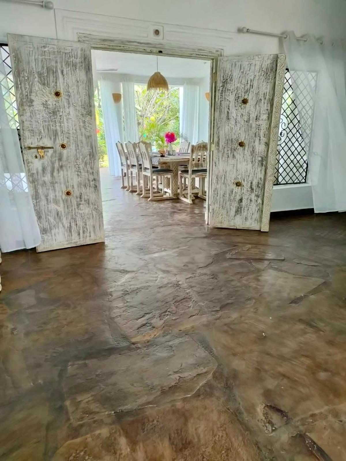 White Nyumba Malindi Apartment Екстериор снимка