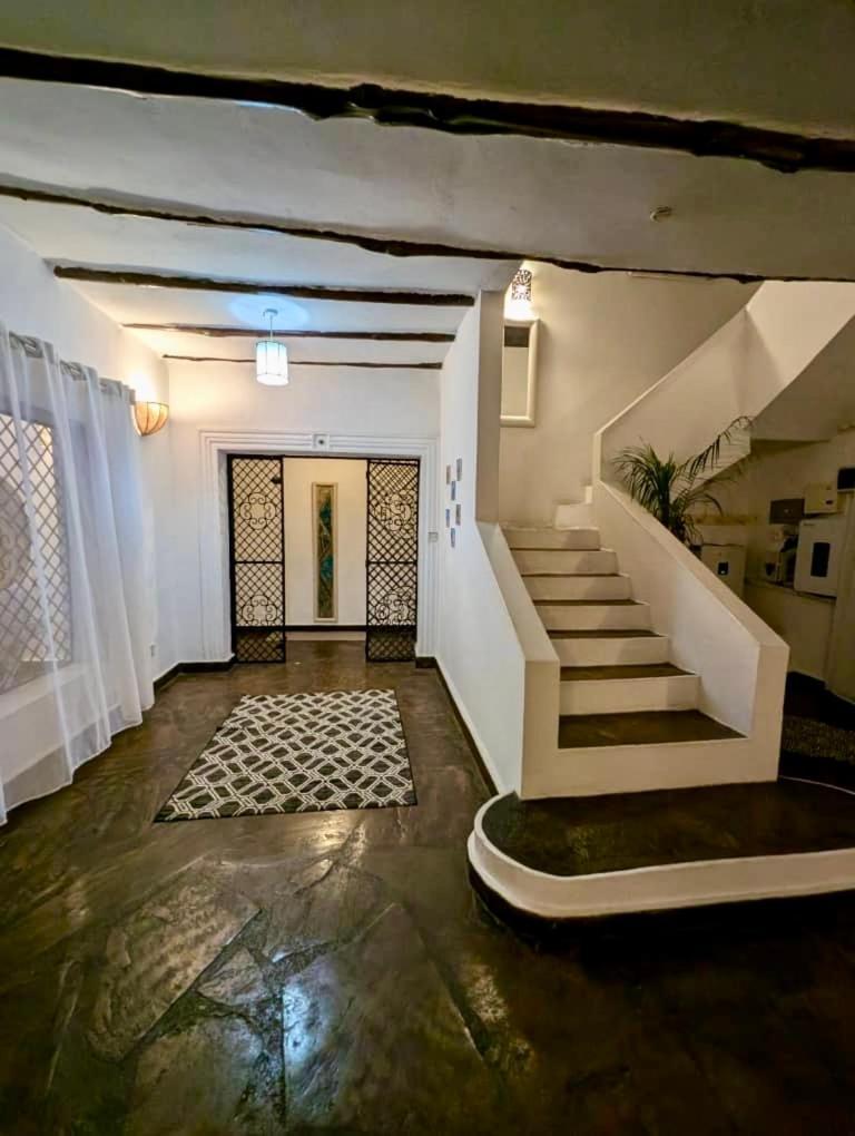 White Nyumba Malindi Apartment Екстериор снимка