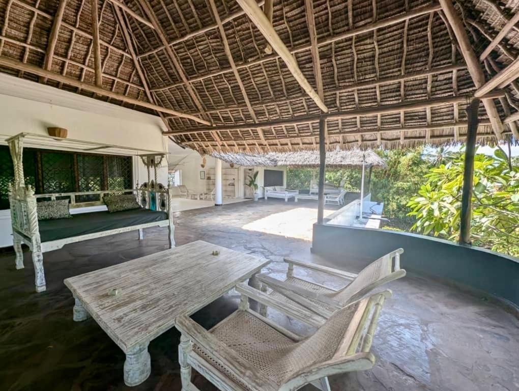White Nyumba Malindi Apartment Екстериор снимка