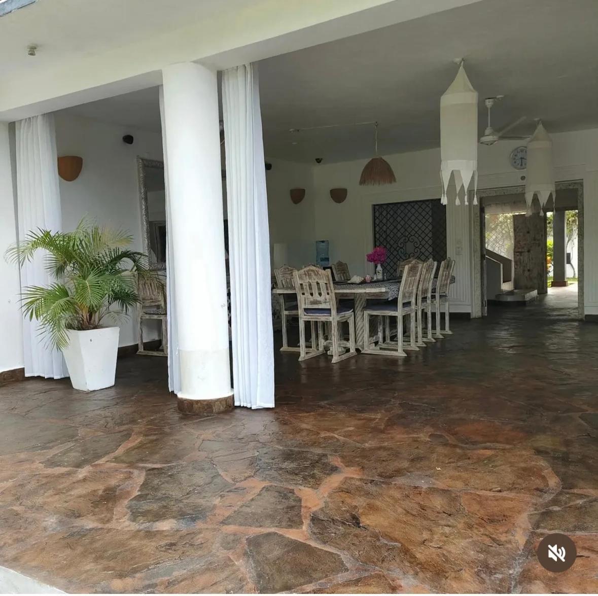 White Nyumba Malindi Apartment Екстериор снимка