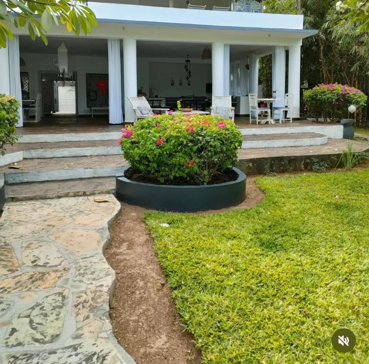 White Nyumba Malindi Apartment Екстериор снимка